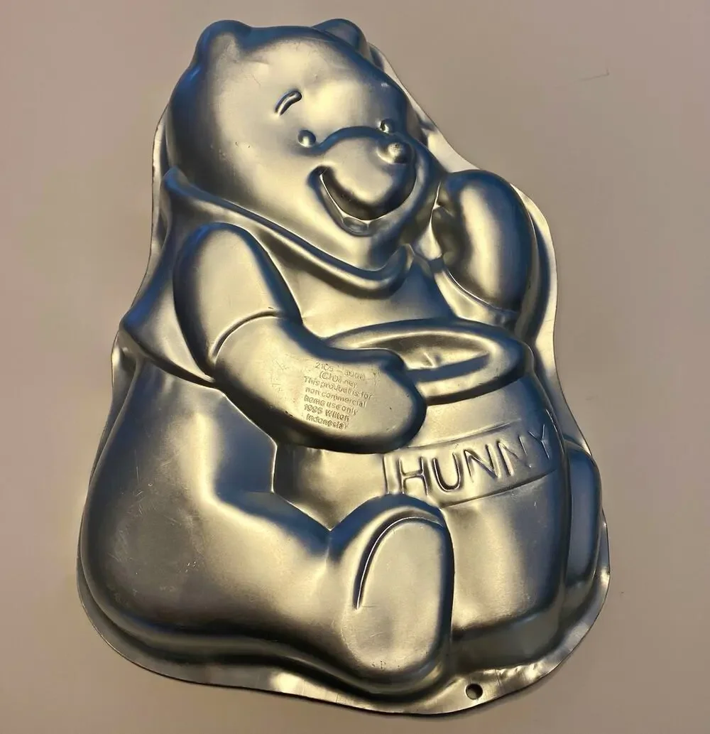 Vintage Wilton Disney Winnie The Pooh Cake Pan 1995 2105-3000